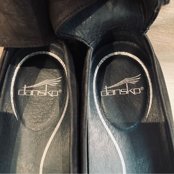 DANSKO Sz 39 Lulu Ankle  Strap Nubuck Suede Round Toe Small Wedge Shoes - Picture 5 of 12